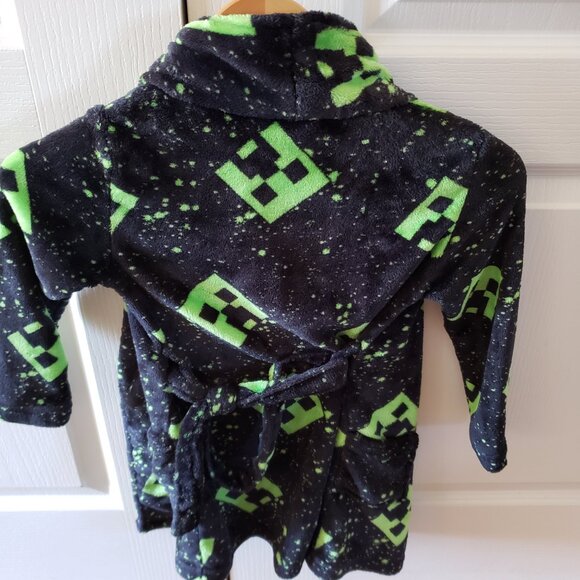 Boys Minecraft rob - Picture 3 of 3